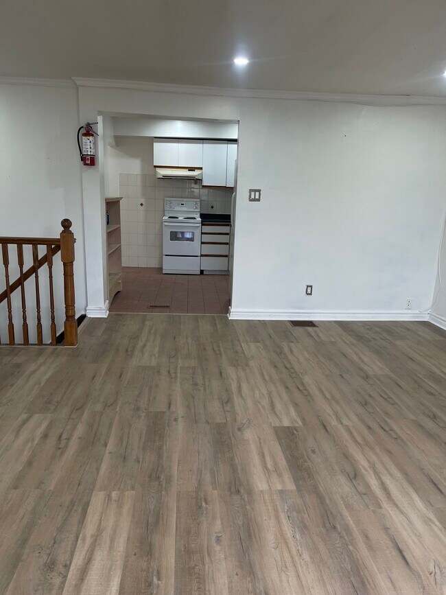 Photo du bâtiment - 700 Brock Av