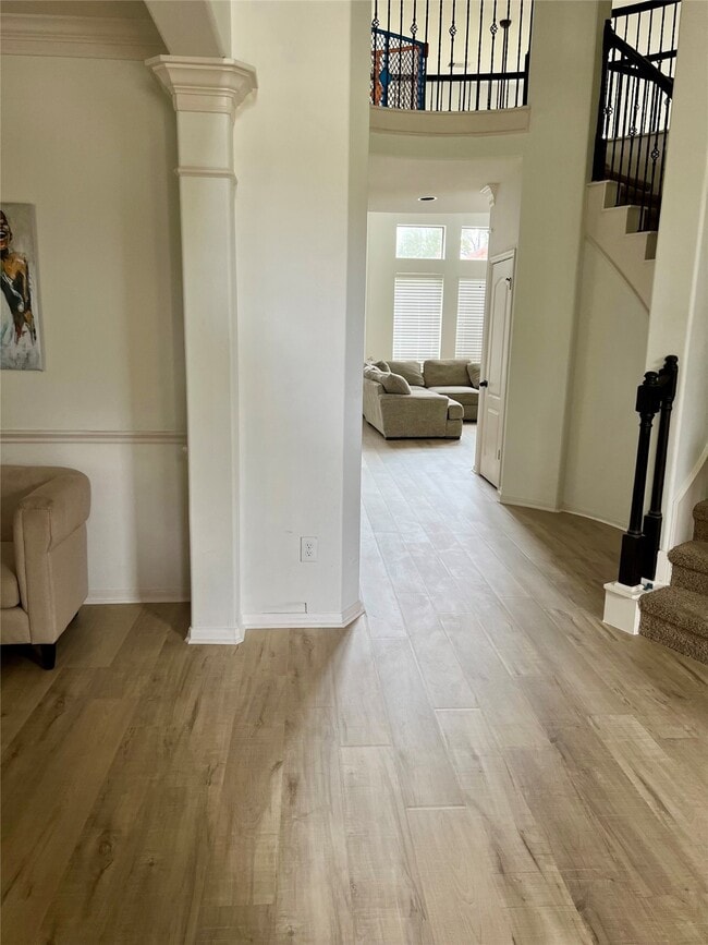 Foto del edificio - 14442 Mountain Cliff Ln
