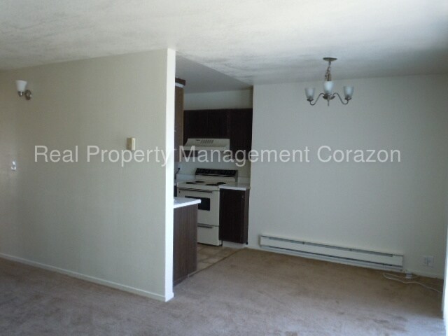 Building Photo - 3915 Clear Acre Ln