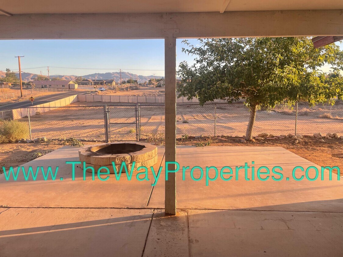 19038 Wisteria St, Hesperia, CA 92345 House Rental in Hesperia, CA