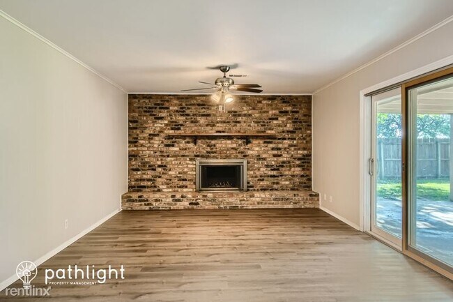 Foto del edificio - 3 br, 2 bath House - 201 W Cheryl Ave UNIT