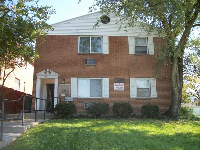 Building Photo - 2222 Stanhope Ave