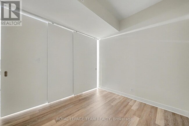 Photo du bâtiment - 340 McLeod St