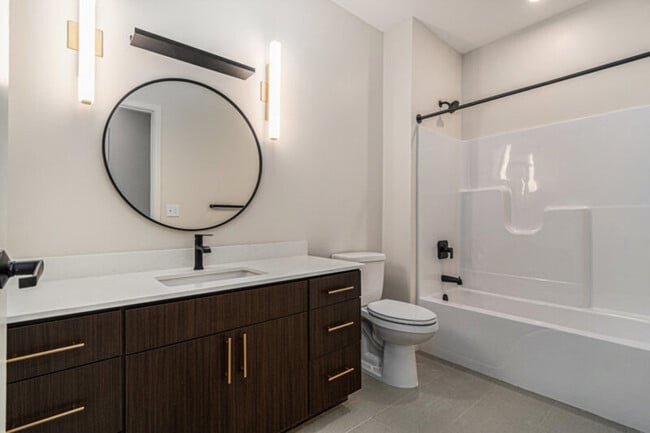 Building Photo - TigerTown Plaza