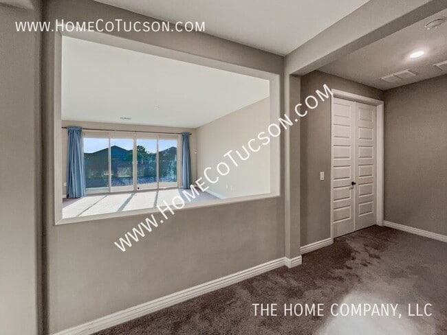 Building Photo - 9915 N Cardon Grande Trail