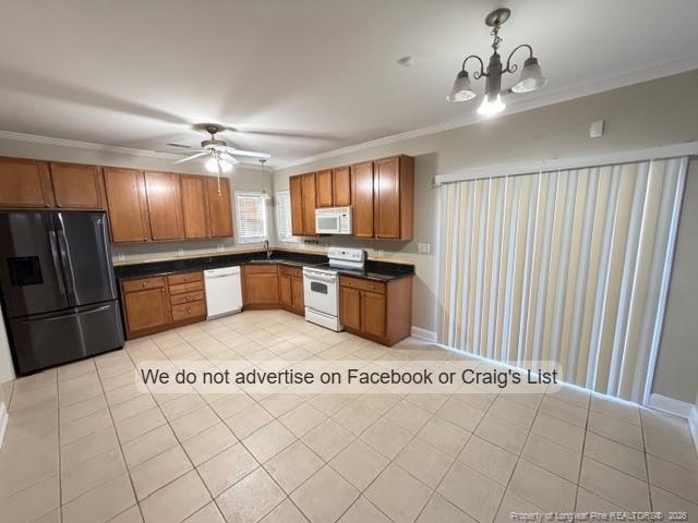 Foto del edificio - 8836 Looking Glass Rd