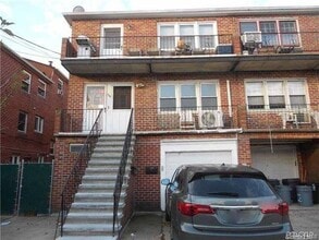 Building Photo - 2128 E 70th St