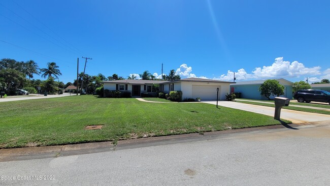 Building Photo - 1264 Seminole Dr