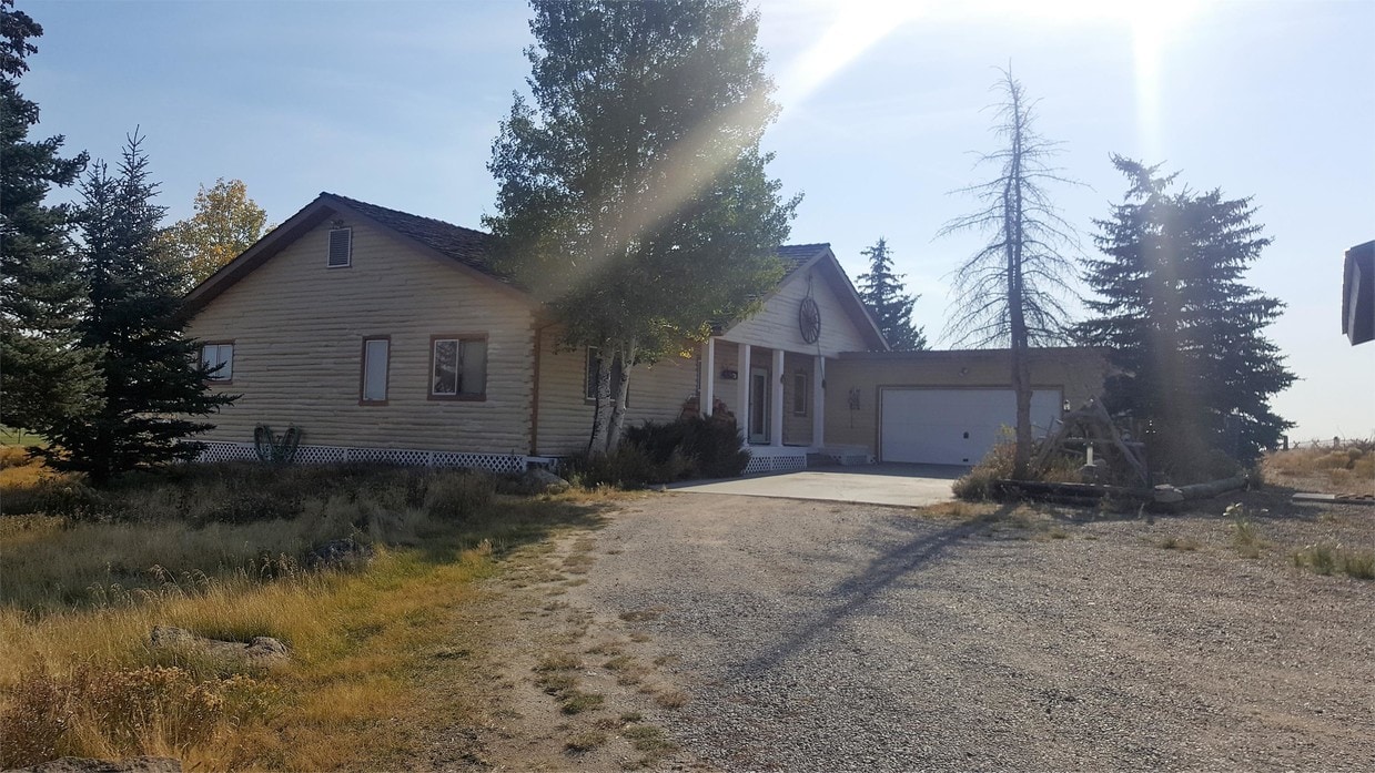 1 New Fork River Rd, Pinedale, WY 82941 House Rental in Pinedale, WY
