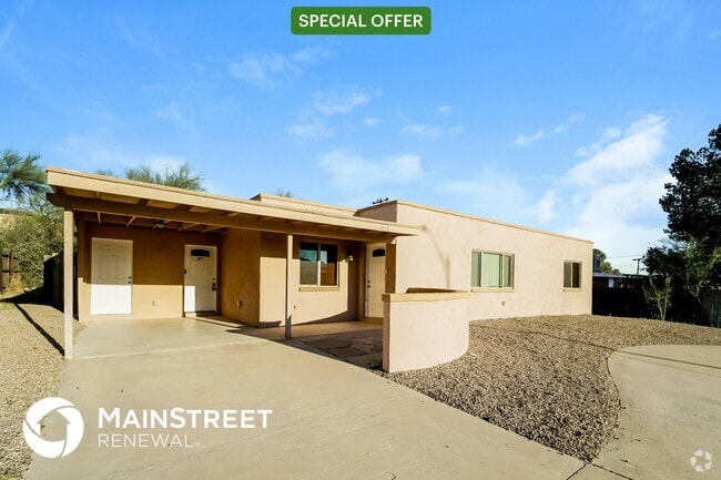 Building Photo - 6440 N Ave Pina