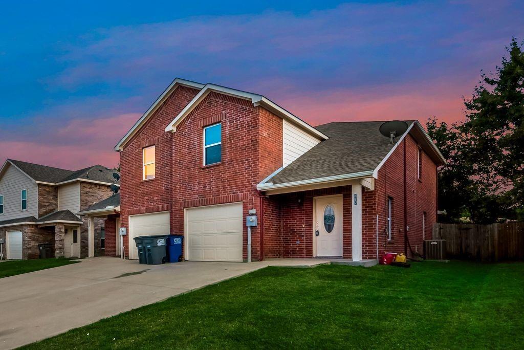 Foto principal - 817 Parkplace Ridge