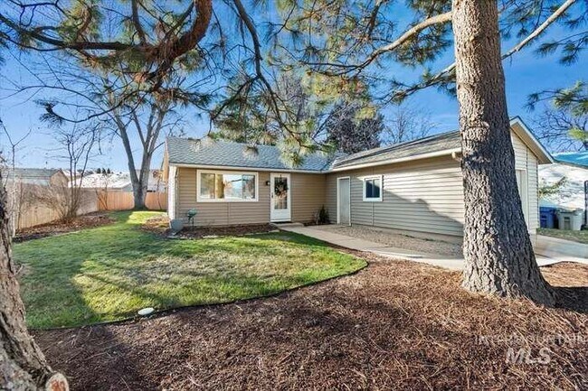 Foto del edificio - 8491 W Holbrook Ct