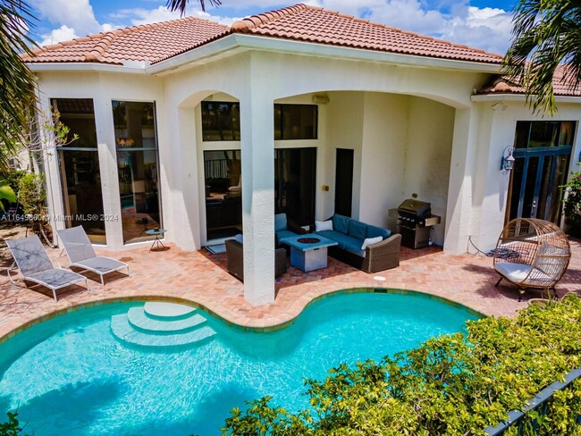 Foto del edificio - 17937 Villa Club Way