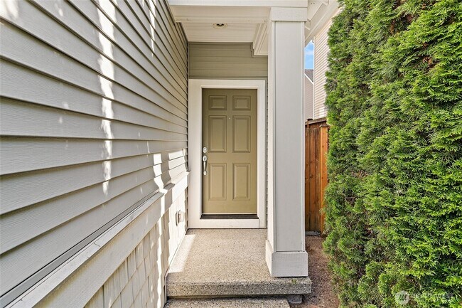 Foto del edificio - 416 124th St SE