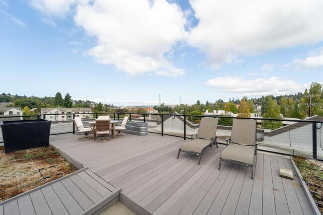 Building Photo - 1 bedroom in Seattle WA 98109