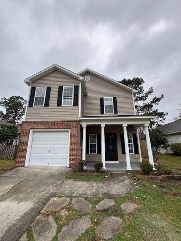 Photo - 150 Raye Drive