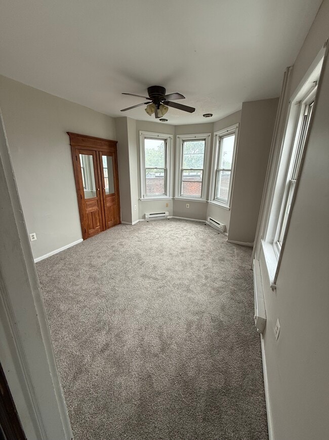 Building Photo - 4541 Pulaski ave