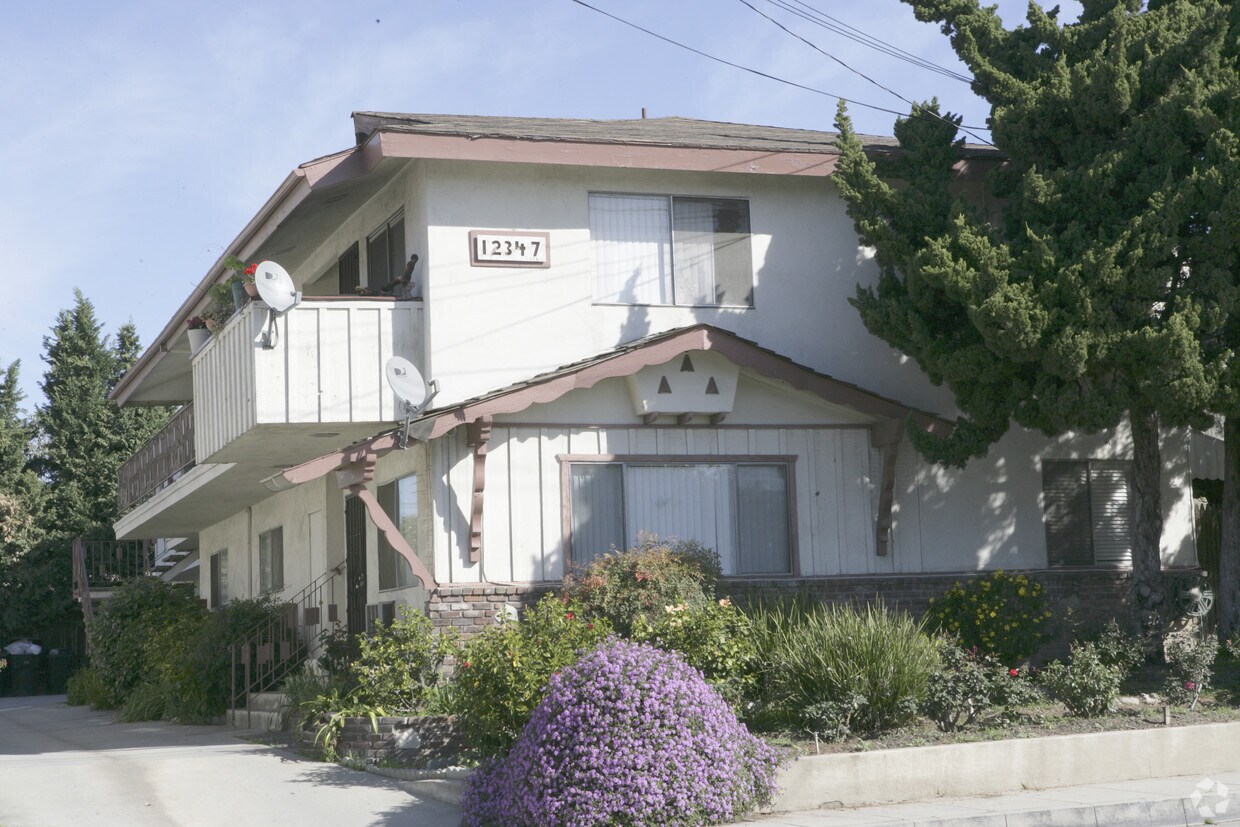 12347 Beverly Blvd, Whittier, CA 90601 Apartments in Whittier, CA