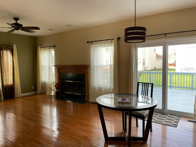 Building Photo - 1100 Rosefield Ln