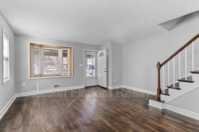 Foto del edificio - 1931 Dineen Dr