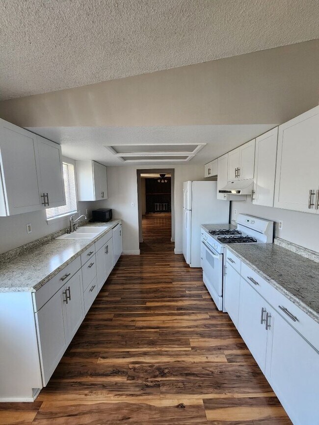 Foto del edificio - Newly Updated Home in Great Neighborhood!
