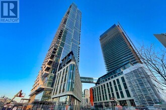 Building Photo - 1000 Portage Pkwy