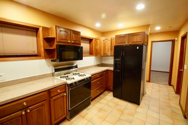 Foto del edificio - 926 W 34th Pl