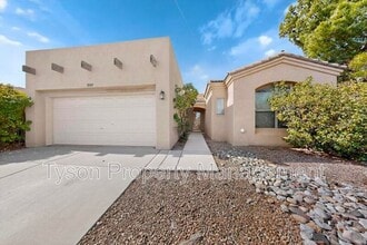 Building Photo - 10309 Longmont Pl NW