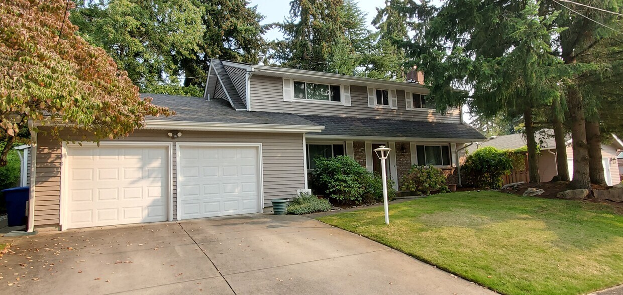 Primary Photo - 1330 151st Pl NE