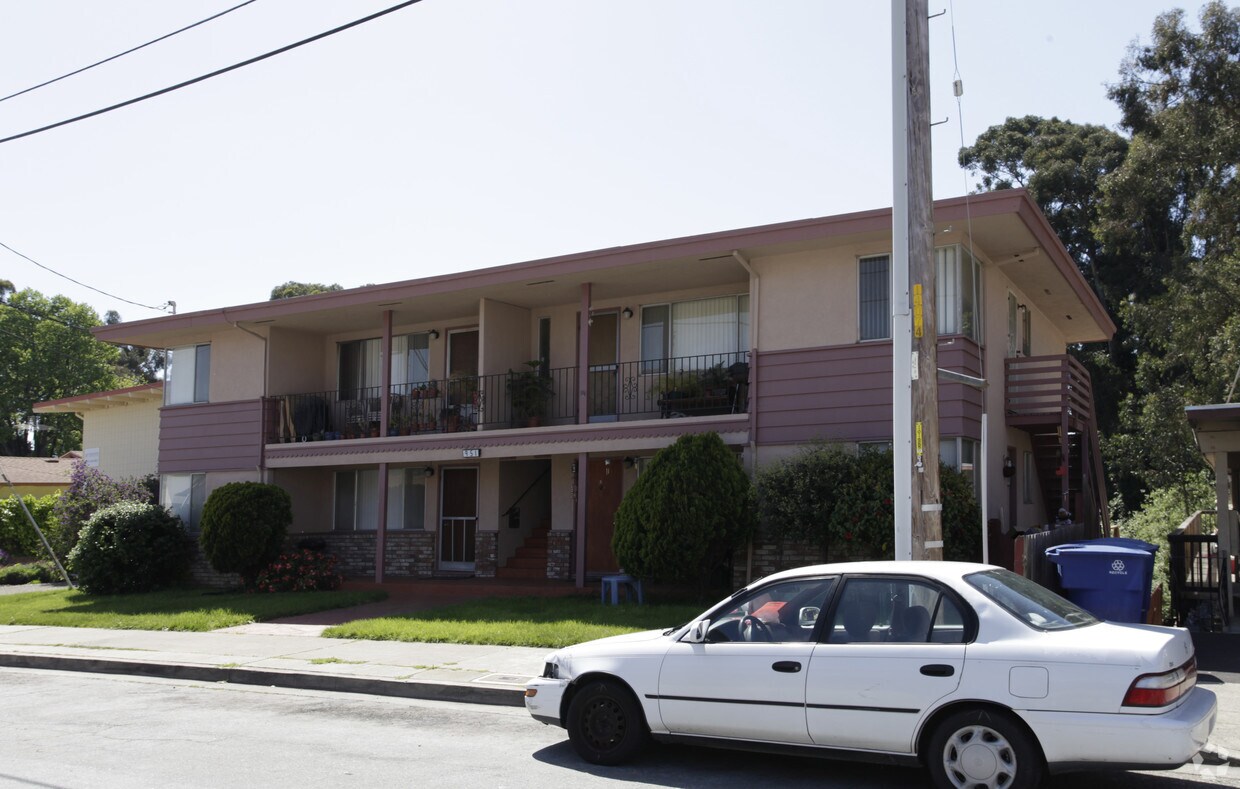 Foto del edificio - 951 Karol Way