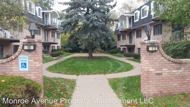 Building Photo - 9 Lacroix Court Dr