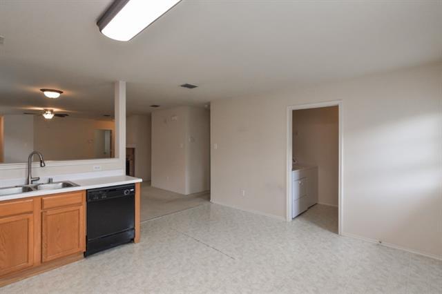 Foto del edificio - 1105 Wyatt Earp Dr