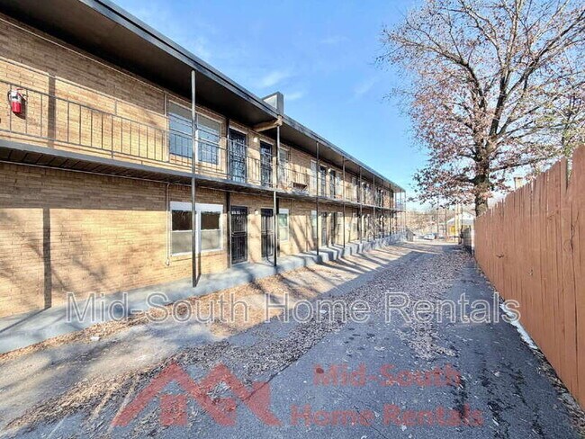 Foto del edificio - 139 N Claybrook St