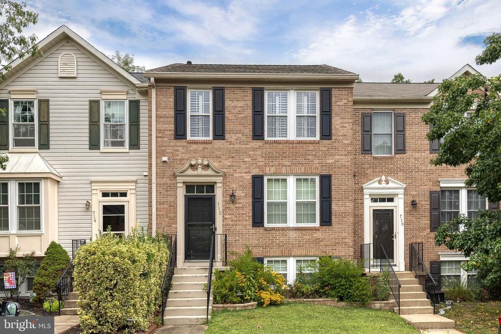 Primary Photo - 712 Pine Drift Dr