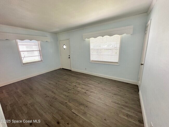 Foto del edificio - 350 Vesta Cir