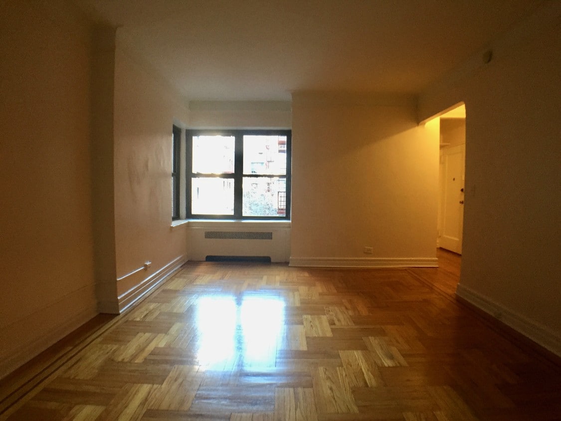 30 Seaman Ave, New York, NY 10034 30 Seaman Ave New York, NY