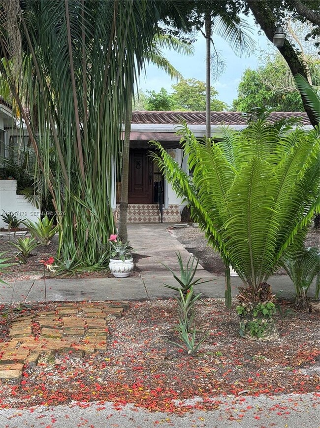 Foto del edificio - 6230 SW 49th St