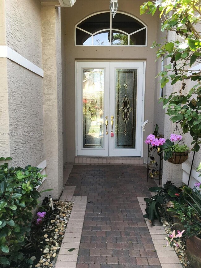 Foto del edificio - 18580 SW 44th St