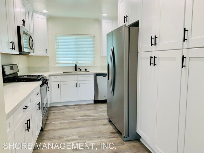 Building Photo - 3 br, 1 bath House - 765 Ash Avenue