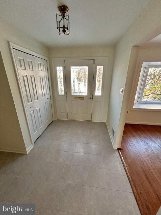 Photo - 3301 Spring Ln Townhome