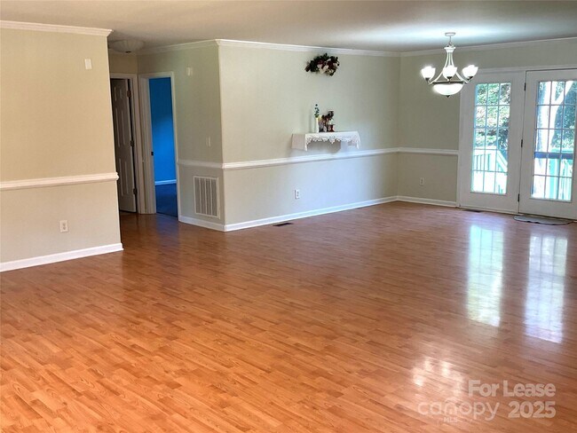 Foto del edificio - 2700 Moose Gantt Trail