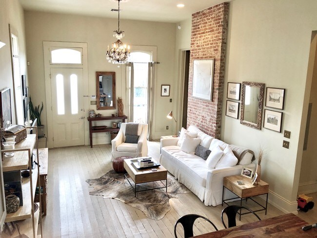 Foto del edificio - 1305 Peniston St