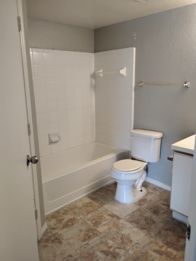 Building Photo - 2216 Grand Cayman Ct