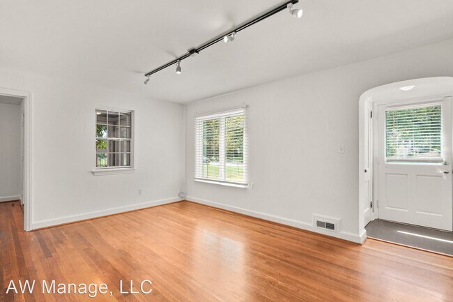 Building Photo - 2 br, 1 bath House - 408 Ethan Allen Ave