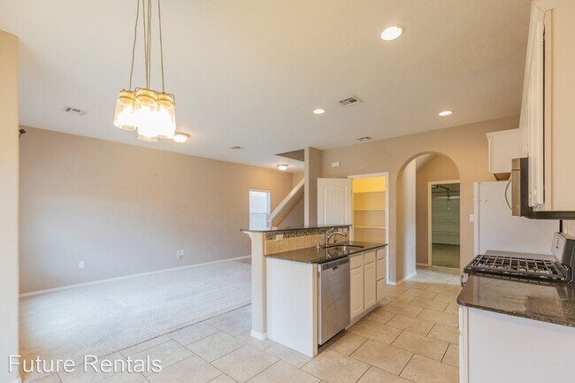 Foto del edificio - 3 br, 2 bath House - 857 Valencia