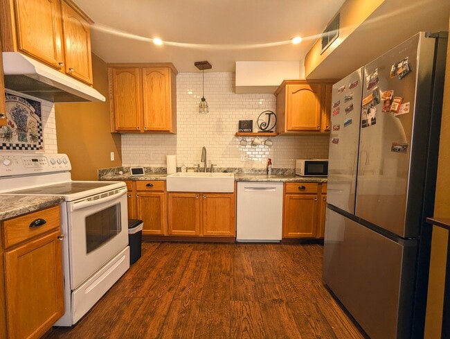 Photo - 4406 W Palmaire Ave Townhome