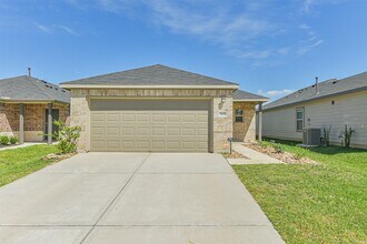 Building Photo - 2135 Twisted Cedar Ct