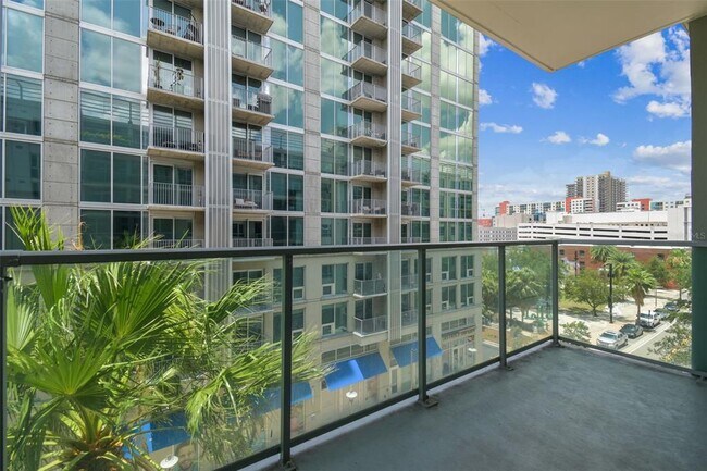 Foto del edificio - 111 N 12th St