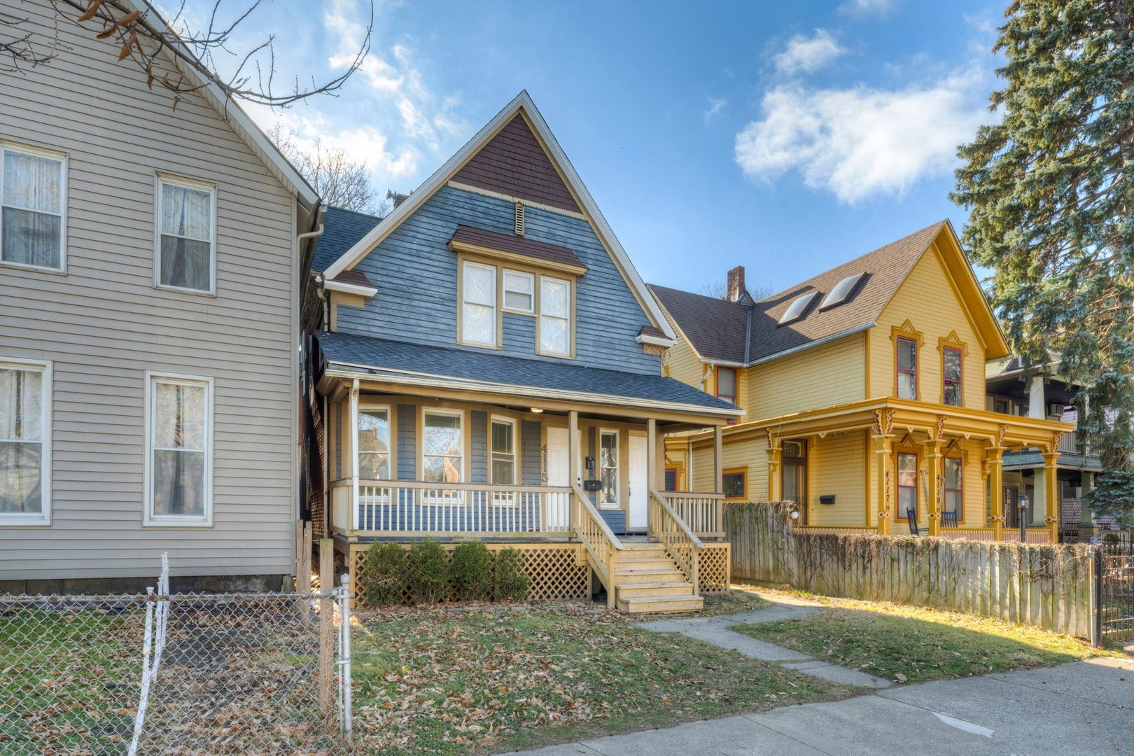 4115 Whitman Ave Cleveland, OH 44113 – photo 2