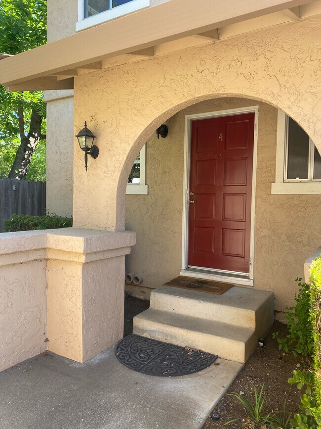 16930 Barnell Ave Unit 4, Hill, CA 95037 Condo for Rent in